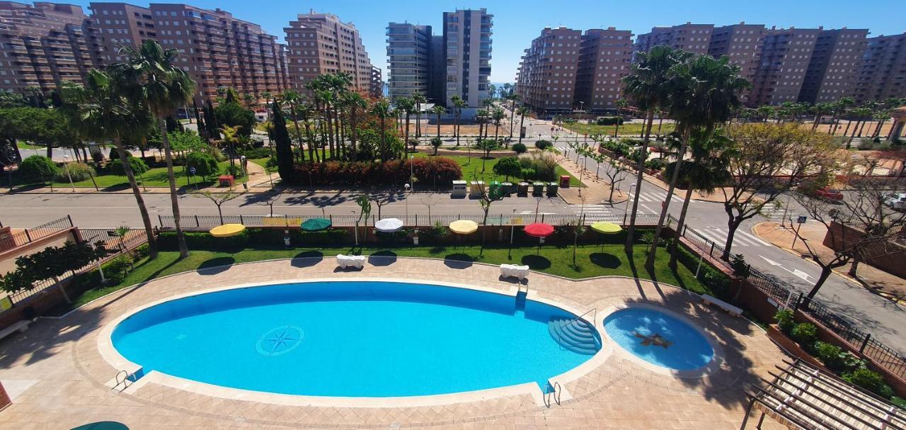 Holiday Deluxe Magic World Playa Coral I El Borseral 外观 照片